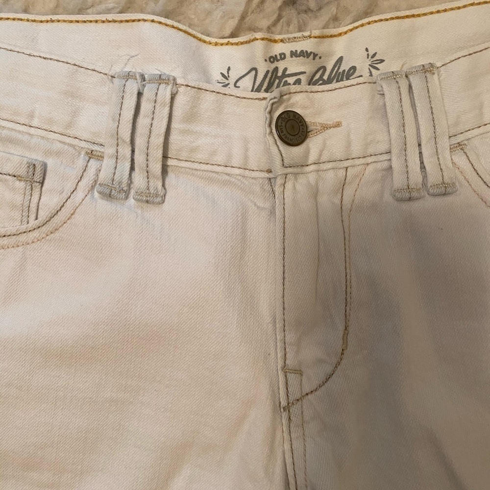 Old Navy Blue White Ultra Shorts - Picture 4 of 10